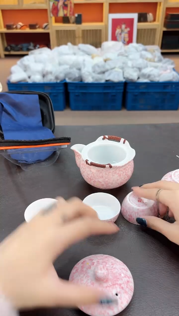 【闪购商品】摆件瓷SC1111111111111