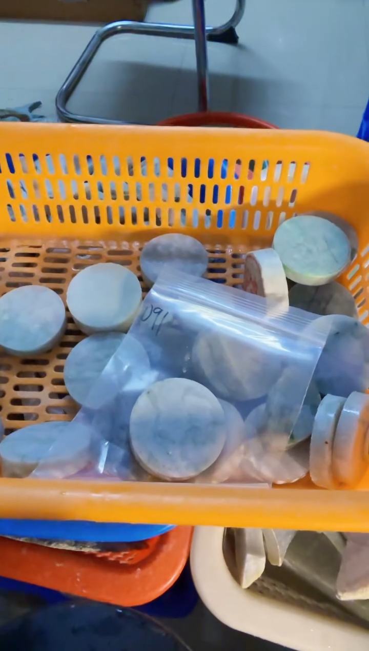 未镶嵌挂件翡翠追*人天然翡翠091
