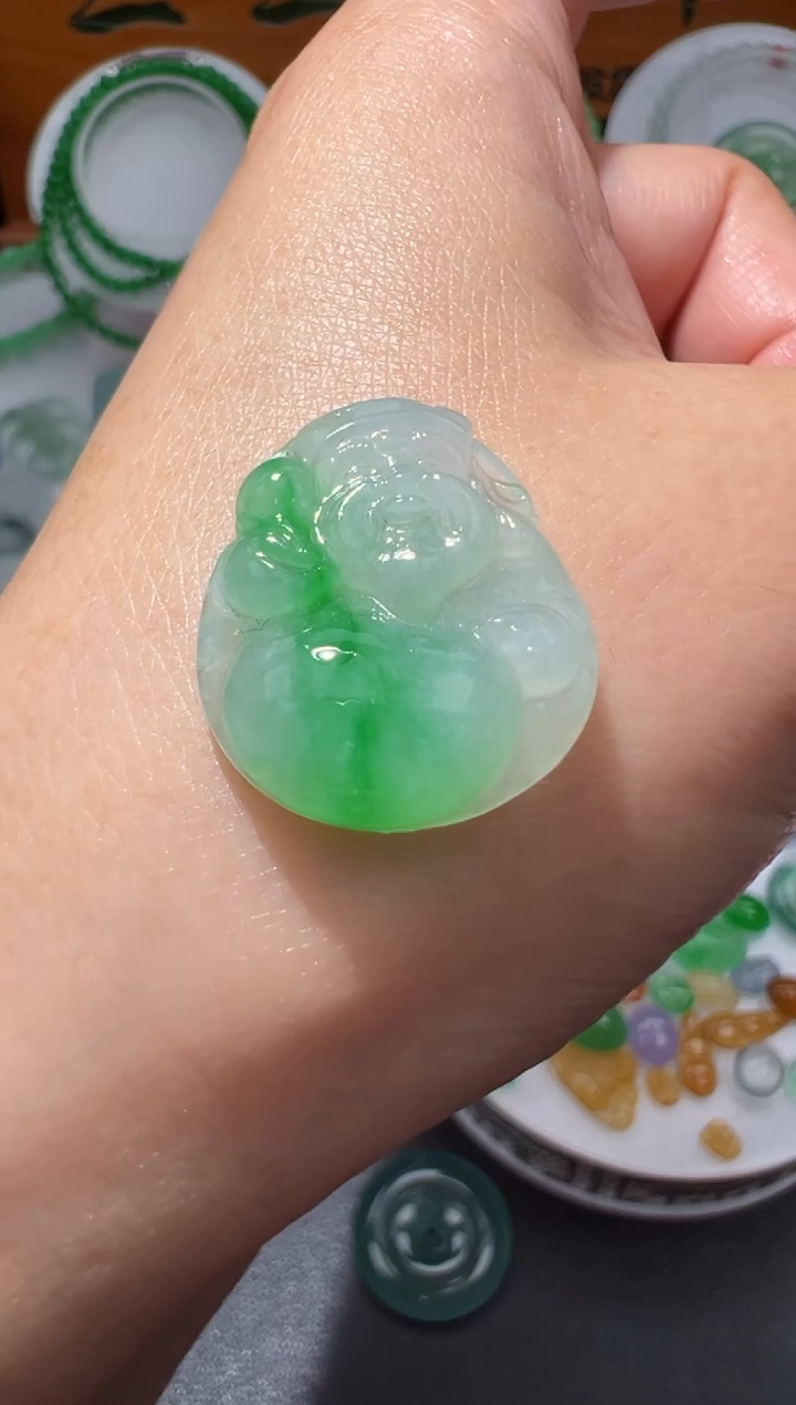 【闪购商品】定制翡翠未镶嵌20.8*18.6*5.4米爷