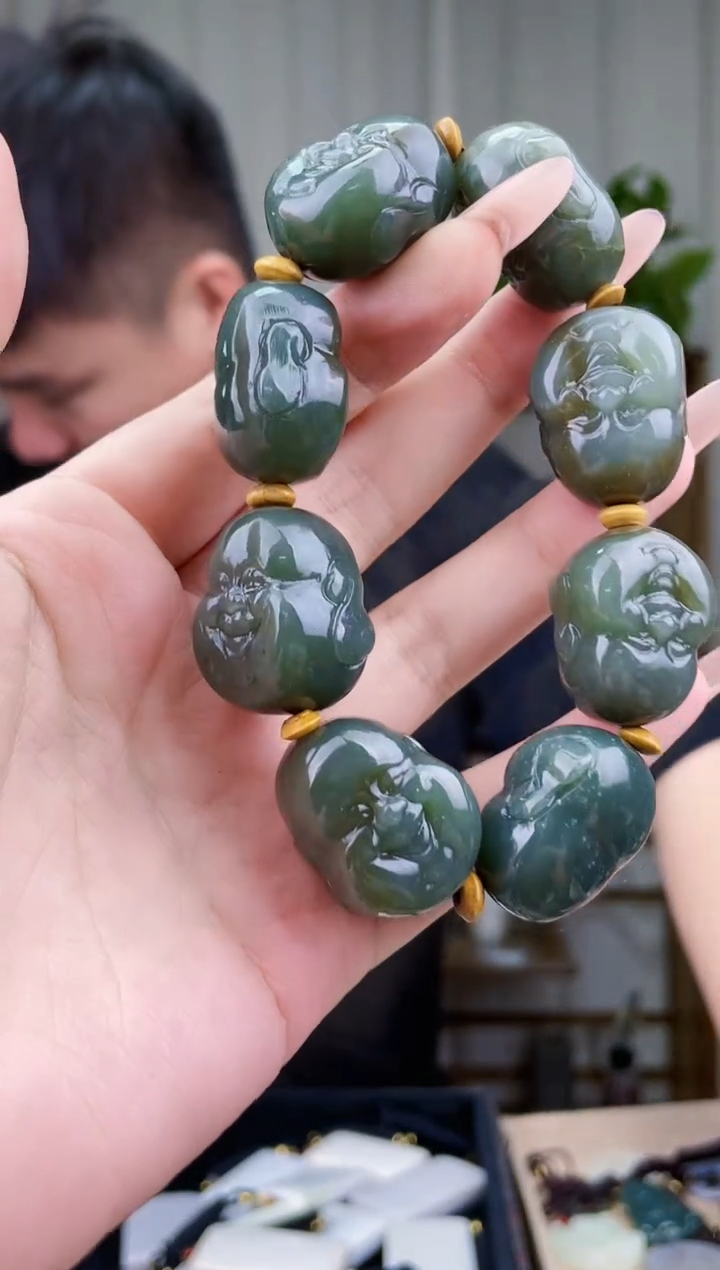 和田玉未镶嵌挂件拍一发一，多样性发货！