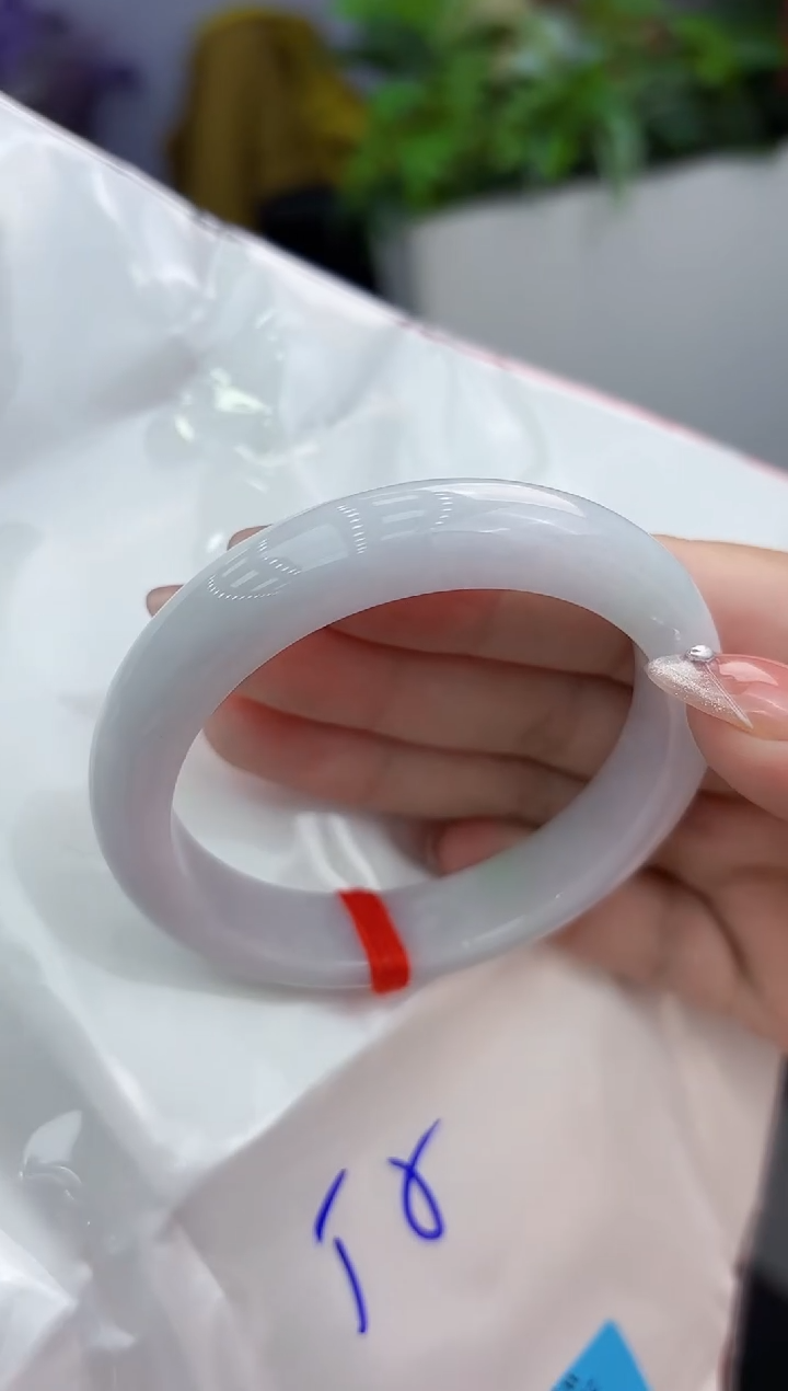 【闪购商品】翡翠手镯未镶嵌翡翠手镯