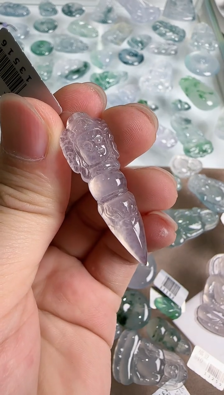 【闪购商品】翡翠吊坠(不含链)未镶嵌··
