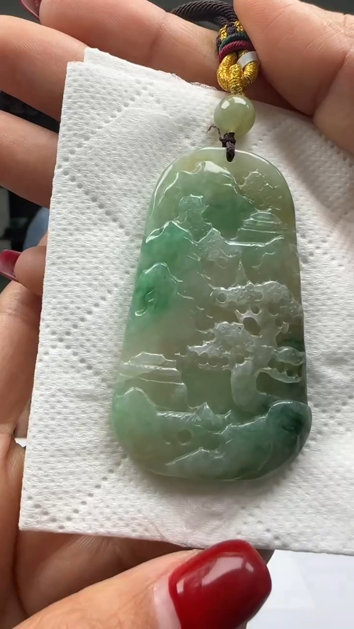 【闪购商品】翡翠颈饰未镶嵌天然翡翠A货吊坠