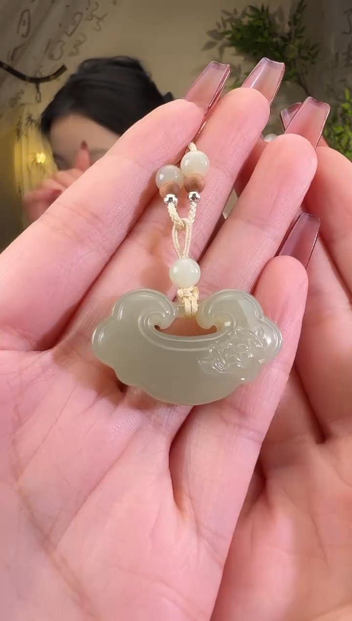 【闪购商品】和田玉颈饰未镶嵌平安锁