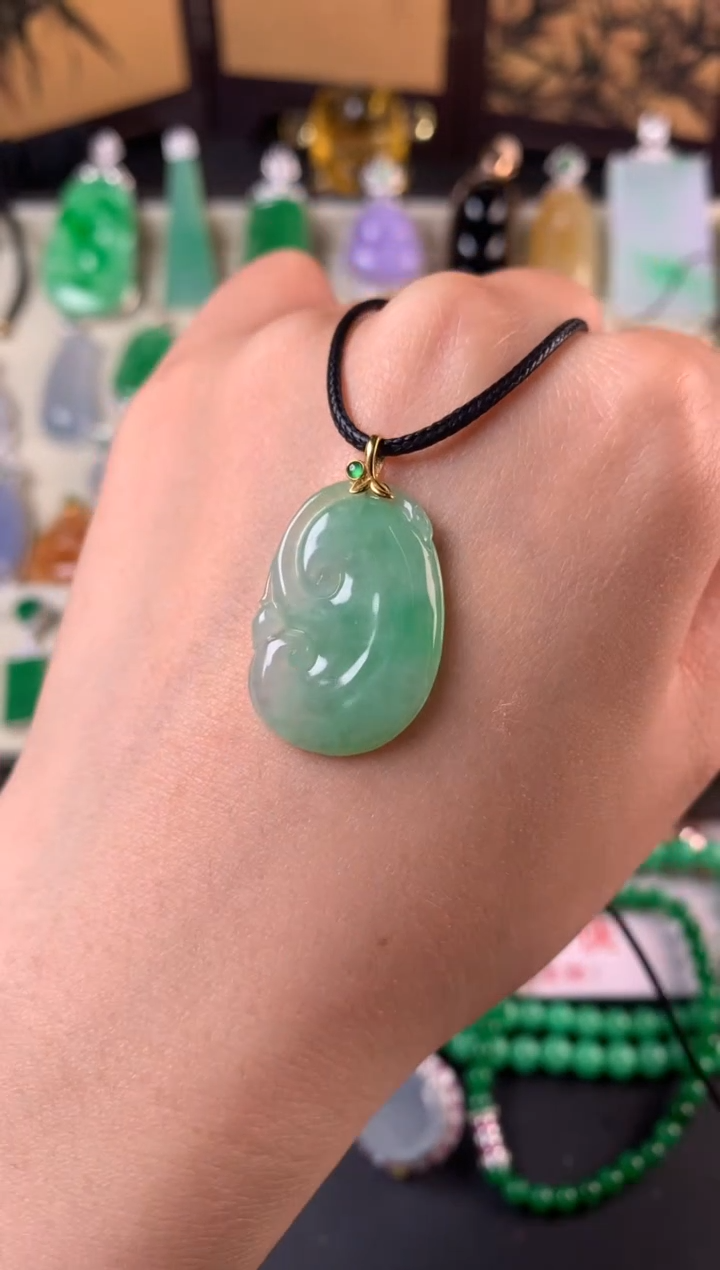 吊坠(不含链)18K金镶嵌翡翠吊坠