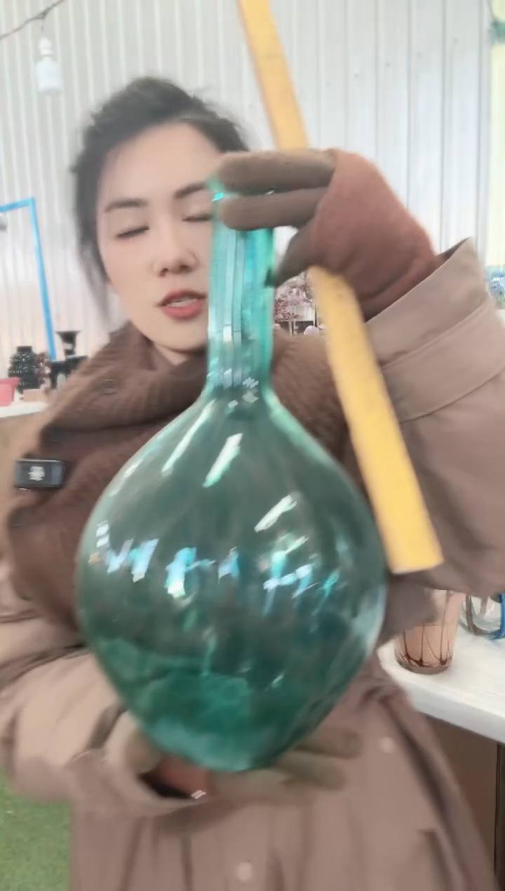 047直播玻璃花瓶