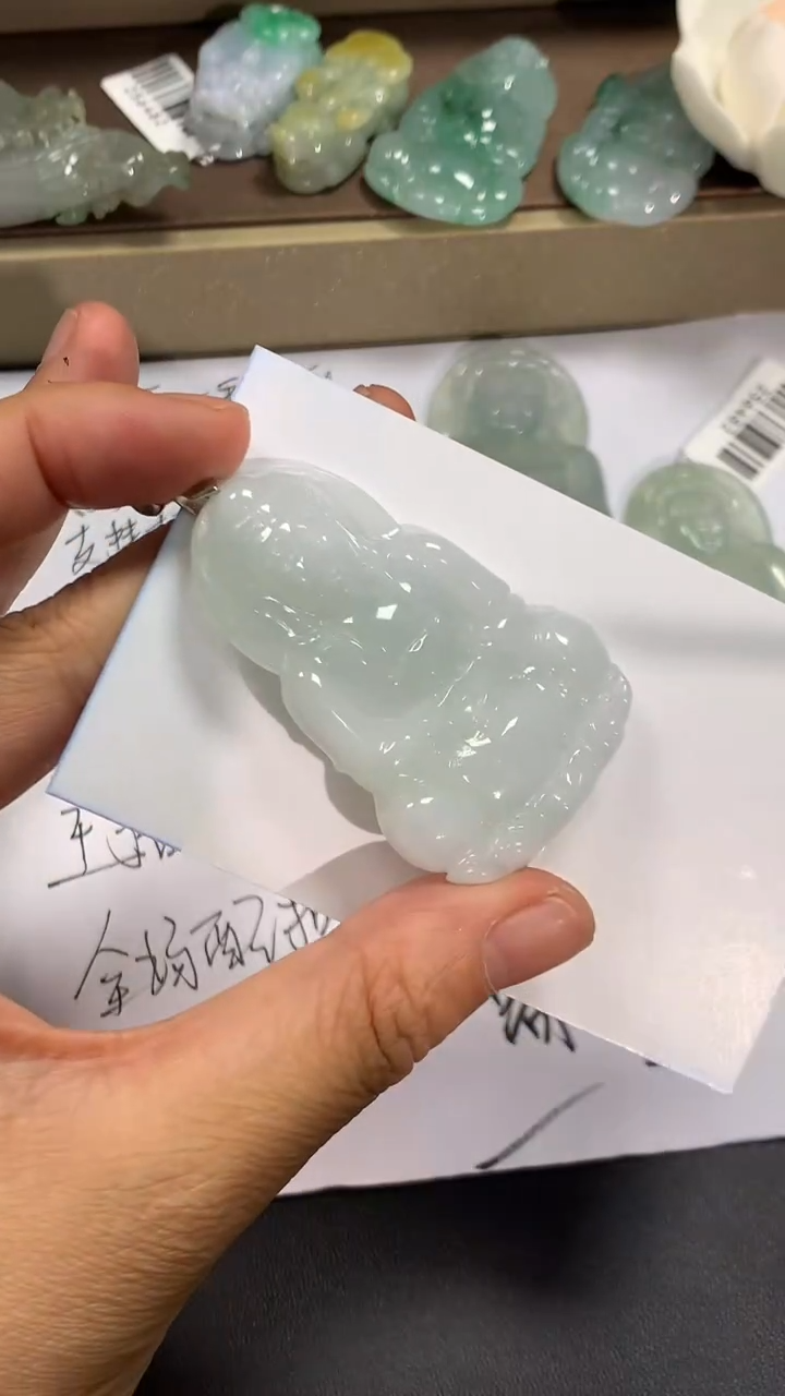 颈饰未镶嵌翡翠1