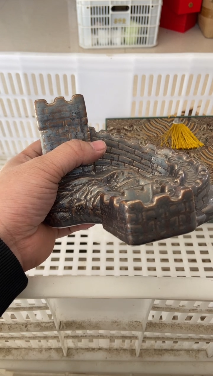 无运费险有瑕疵的摄影的产品有使用过的痕迹有点脏介意勿拍