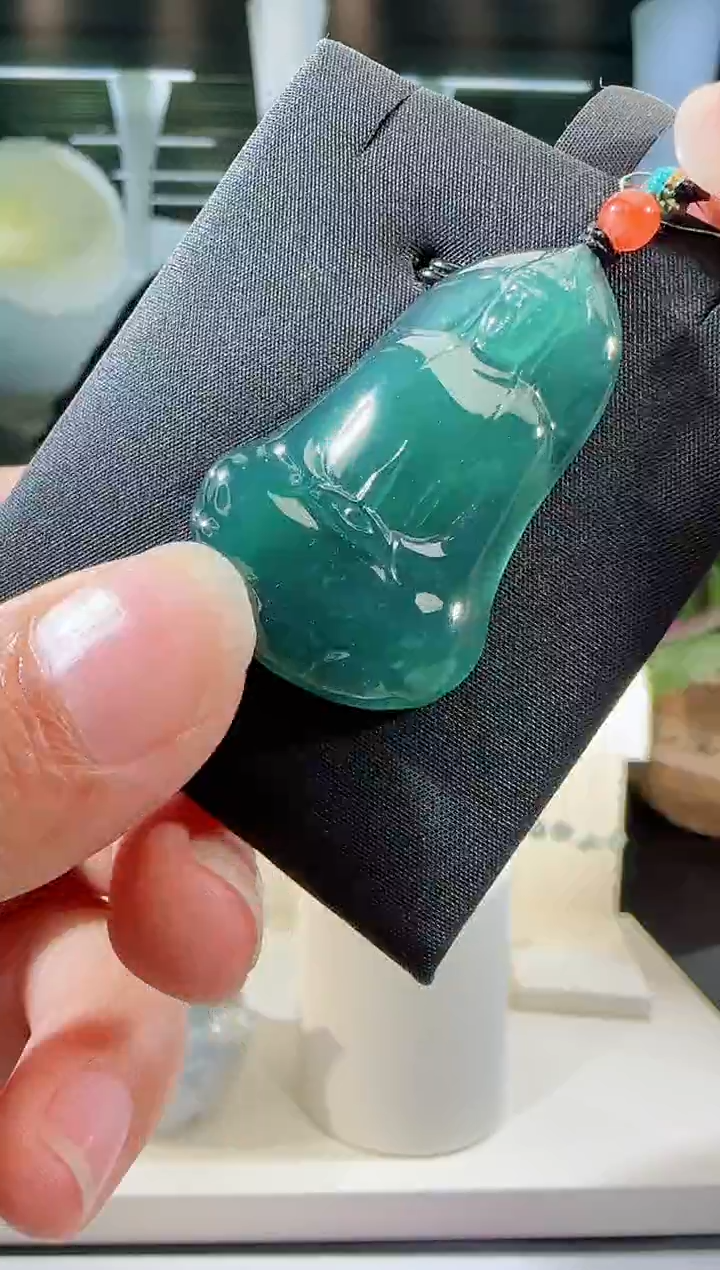 【闪购商品】翡翠吊坠(不含链)未镶嵌观音