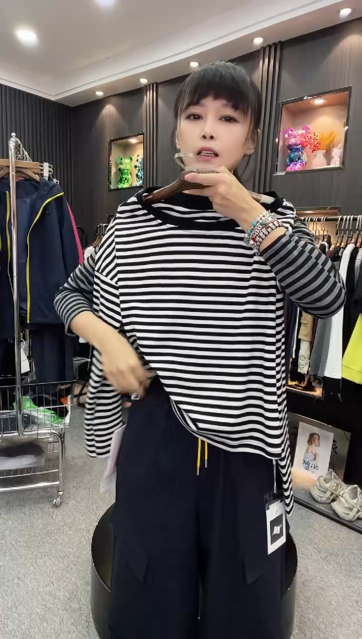 6021条纹小衫----小码