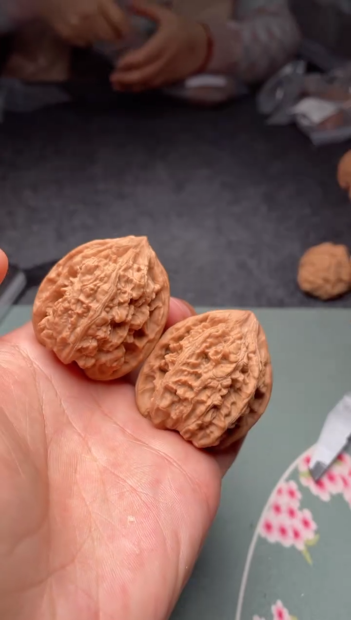 把件文玩核桃a13  牡丹     40尺