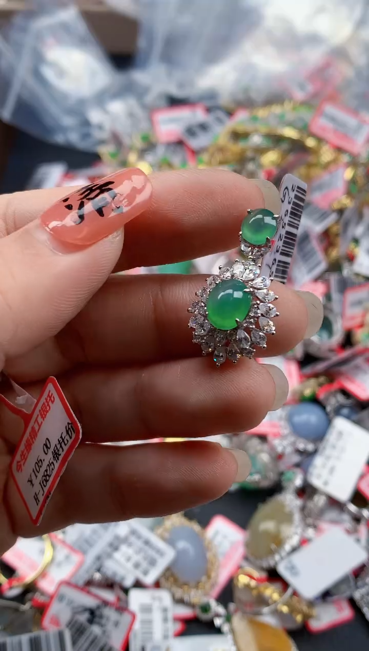 银S925镶嵌戒指翡翠天然A货缅甸翡翠