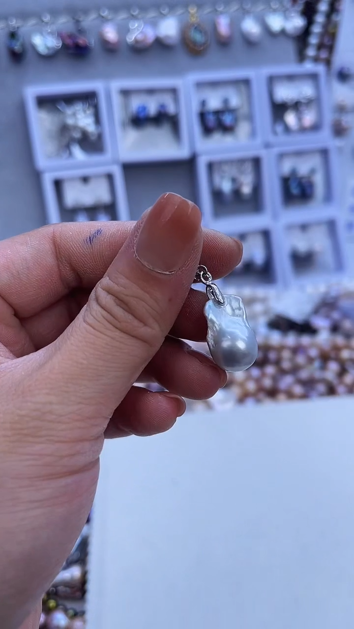 【闪购商品】淡水珍珠吊坠《不含链》银S925镶嵌780