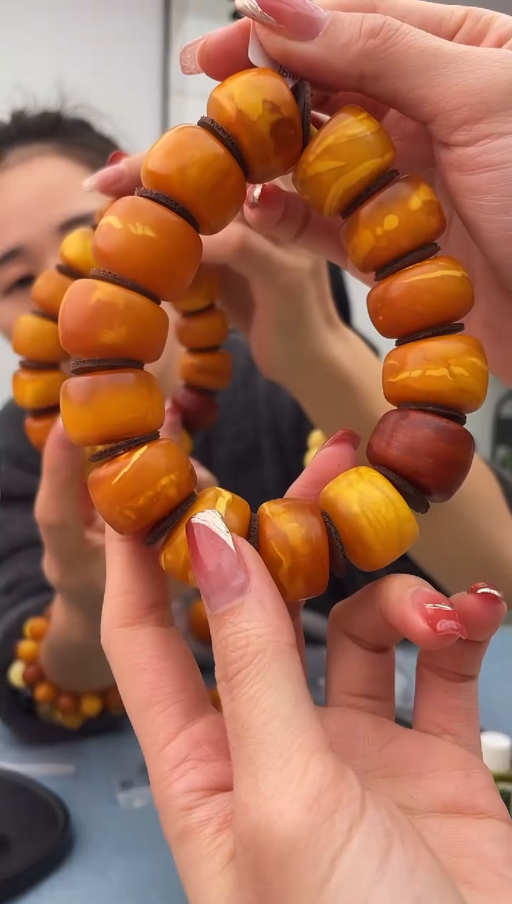 【闪购商品】蜜蜡珠宝奇石未镶嵌假一赔十，多样性发一件