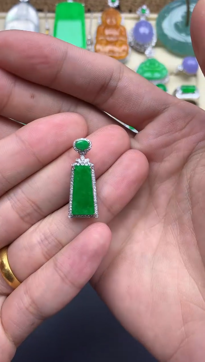 【闪购商品】翡翠颈饰18K金镶嵌288--中国好珍宝