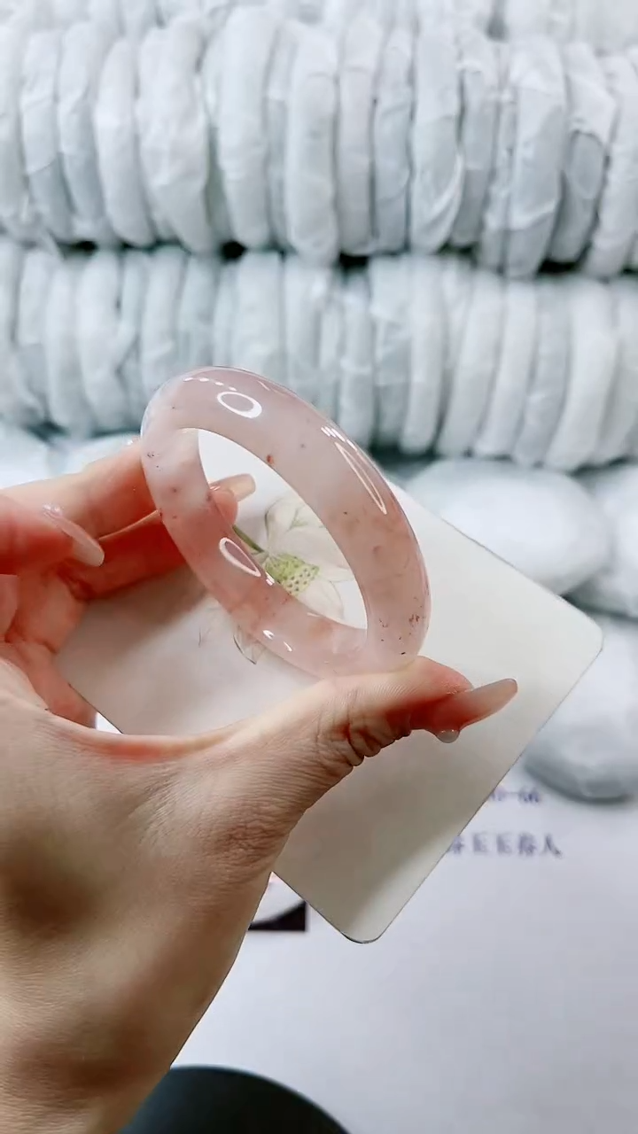 【闪购商品】石英质玉手镯未镶嵌0984821558-多样性发货