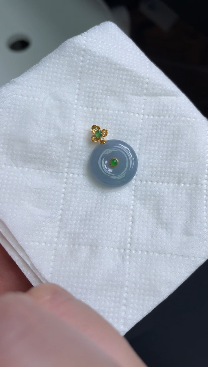 【闪购商品】翡翠颈饰18K金镶嵌30.........