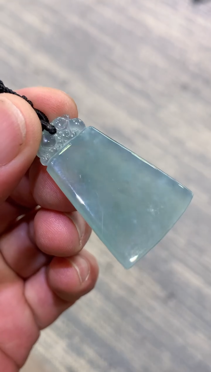 颈饰未镶嵌翡翠天然A货翡翠