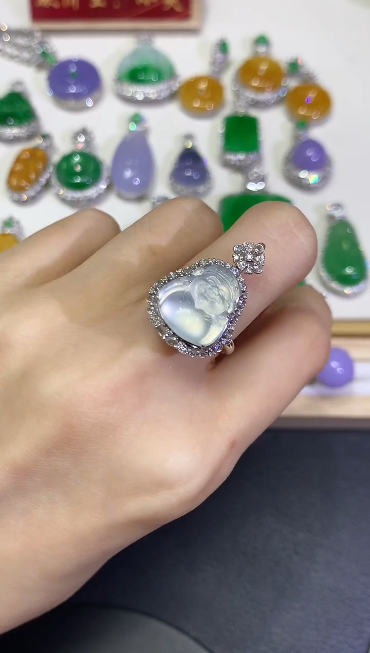 翡翠18K金镶嵌颈饰团购33