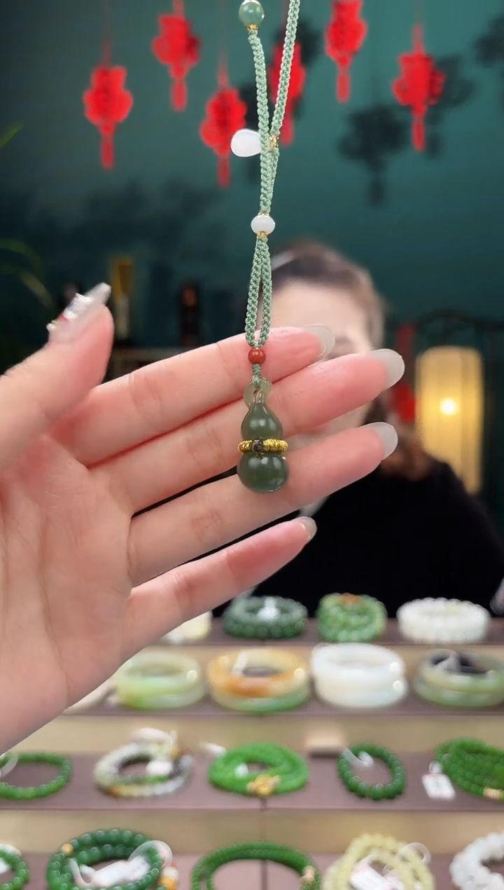 【闪购商品】和田玉吊坠(不含链)未镶嵌葫芦吊坠