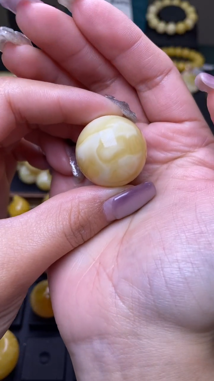 【闪购商品】琥珀裸石未镶嵌葵. 21