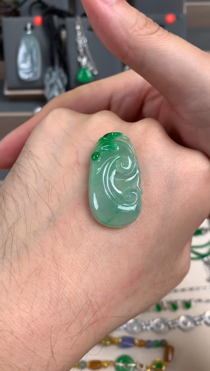 未镶嵌定制翡翠裸玉