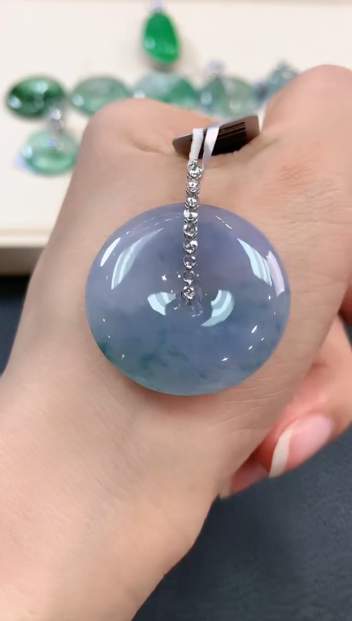 【闪购商品】翡翠吊坠(不含链)18K金镶嵌b197不退换有色差