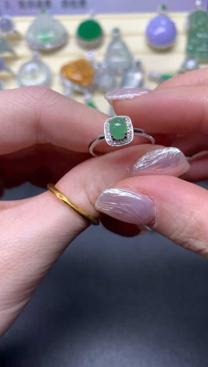 【闪购商品】翡翠戒指18K金镶嵌戒指|1800+180