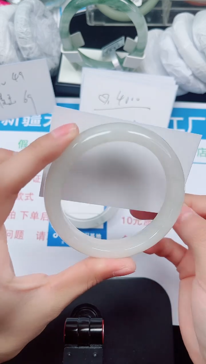 未镶嵌手镯石英质玉46-58/59/60