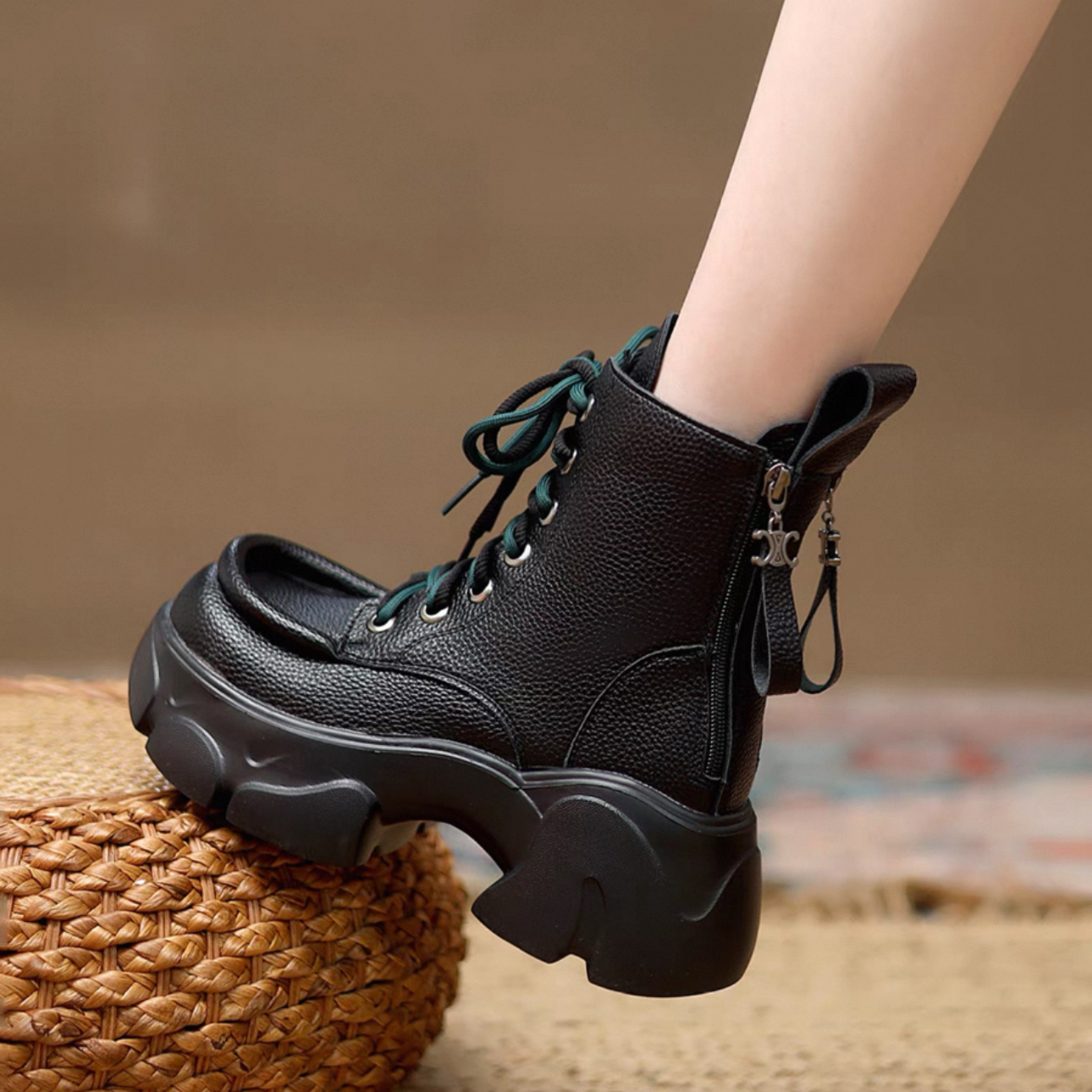 真皮厚底马丁靴女秋冬新款松糕软底休闲短靴休闲百搭女鞋