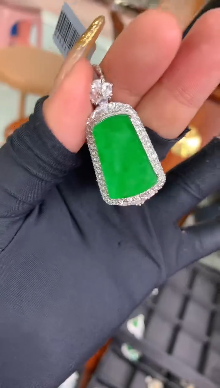 【闪购商品】定制翡翠未镶嵌35定制翡翠-多样性发货（发其一）