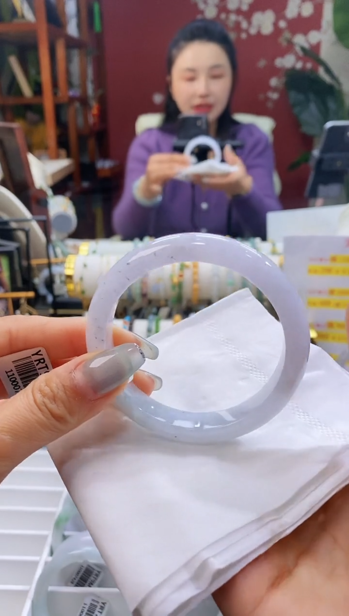 【闪购商品】翡翠手镯未镶嵌9乌鸡56-58/11.6*7.8