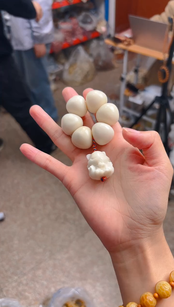 吊坠菩提根/象牙果大卡白色山竹 白色凤九