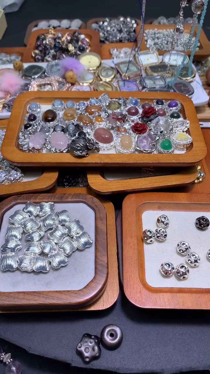 锆石合金四叶草镉珠 拉丝款 6元3个