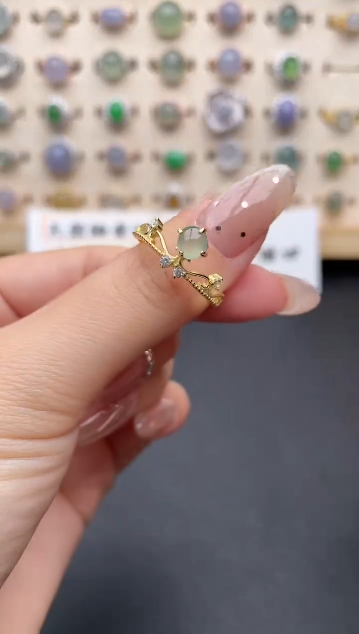 【闪购商品】翡翠戒指银S925镶嵌一物一证一礼盒