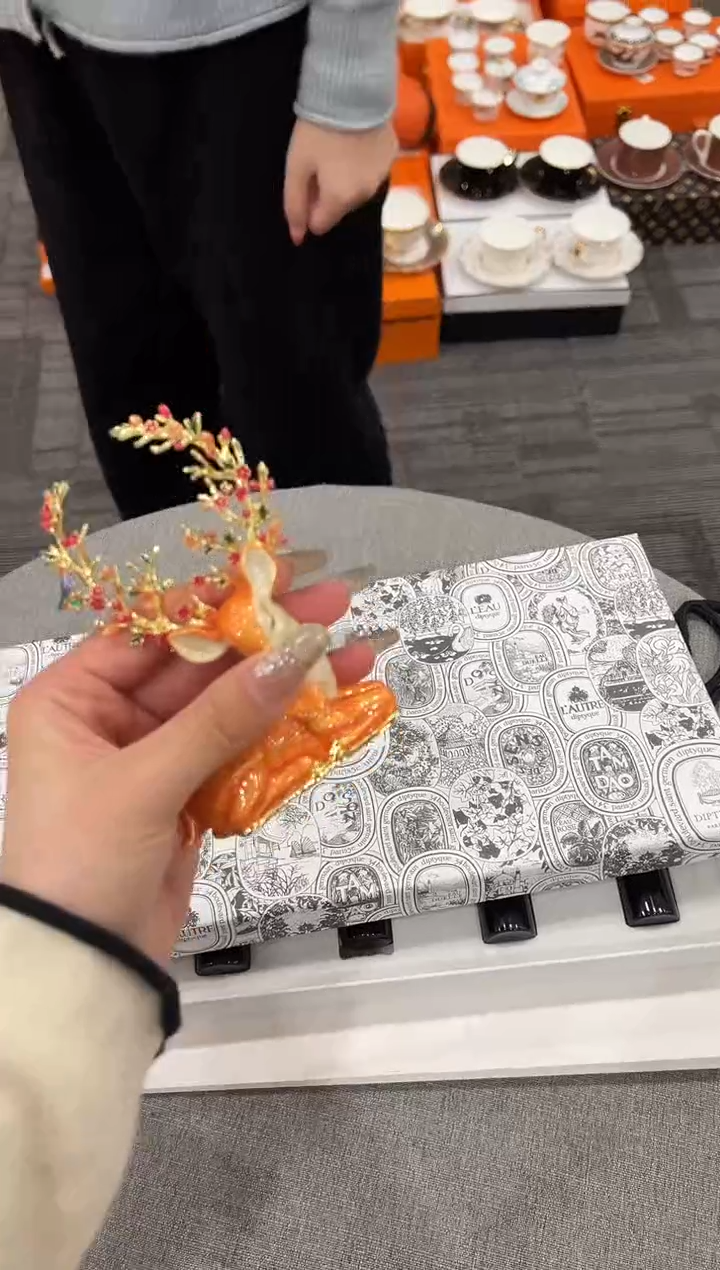 【闪购商品】杯H811--------------