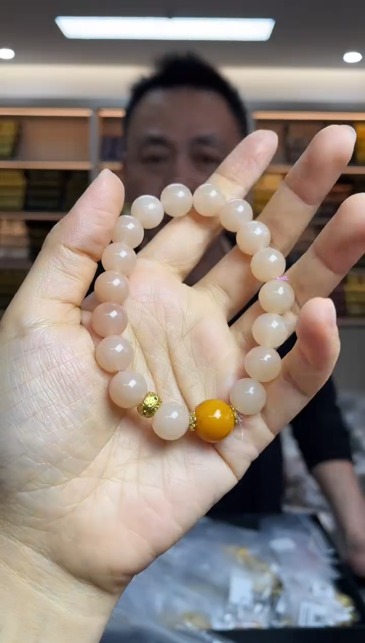 【闪购商品】和田玉·未镶嵌多样性发一件