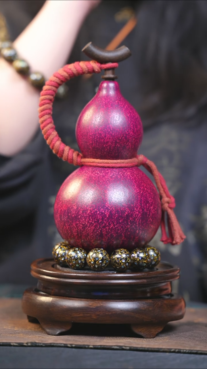 【闪购商品】YK263大漆酒葫芦不包手串及旋转底座