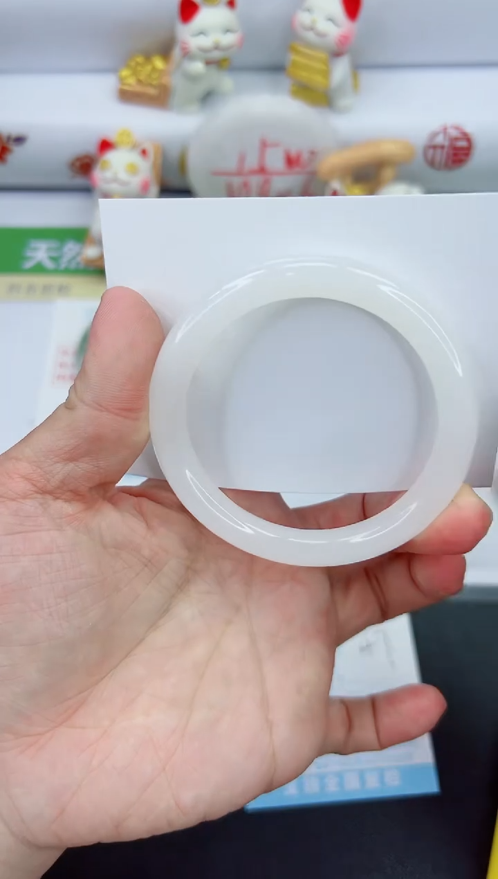 【闪购商品】石英质玉手镯未镶嵌1102-56.5afh