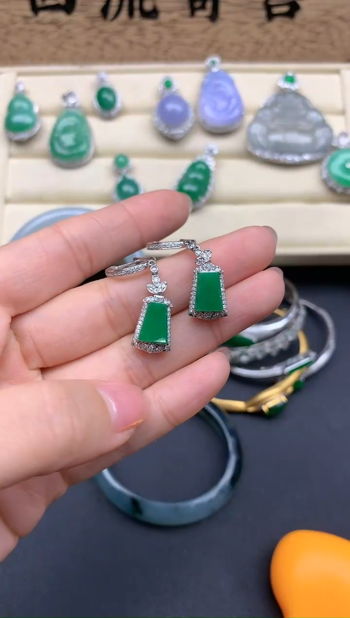 【闪购商品】翡翠耳饰18K金镶嵌561--中国好珍宝