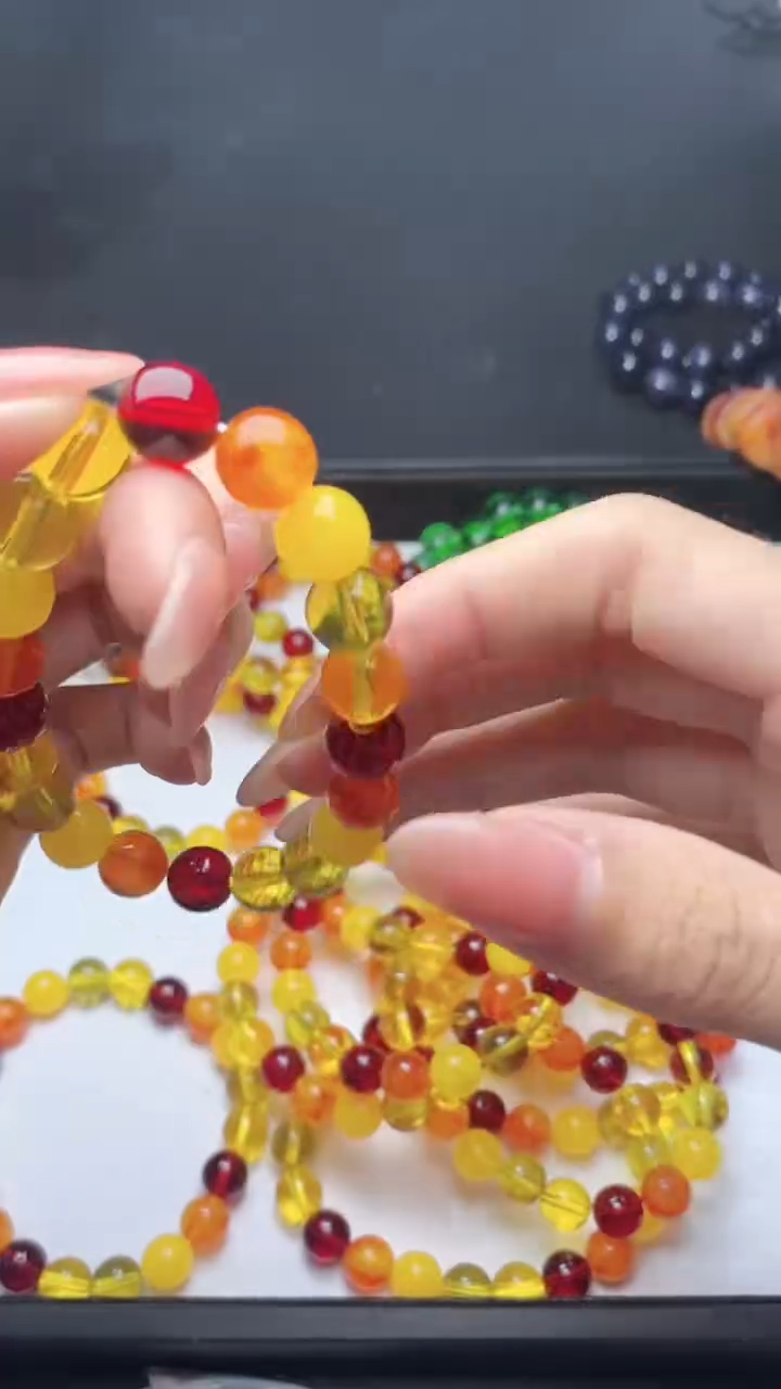 未镶嵌琥珀手链93KA 10