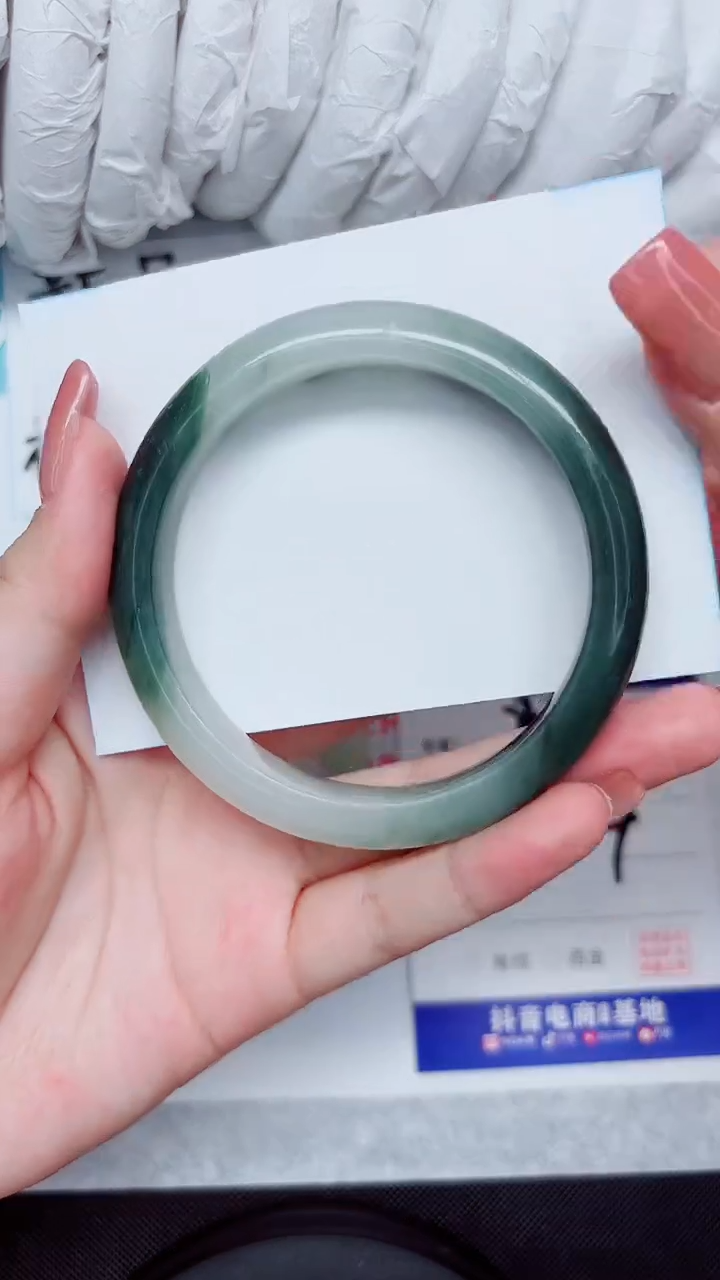 石英质玉手镯未镶嵌47-60