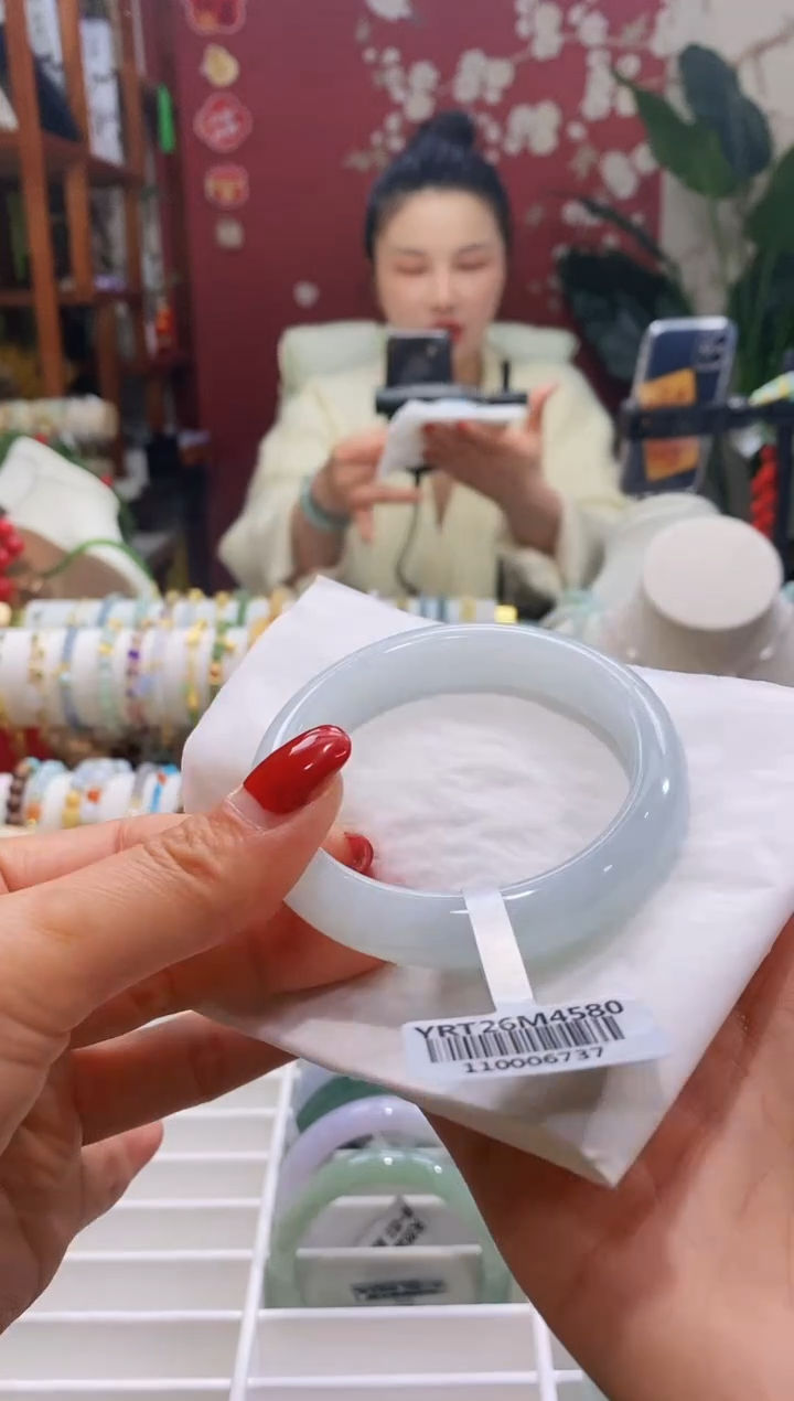 【闪购商品】翡翠手镯未镶嵌147/5455/11.6*7.9