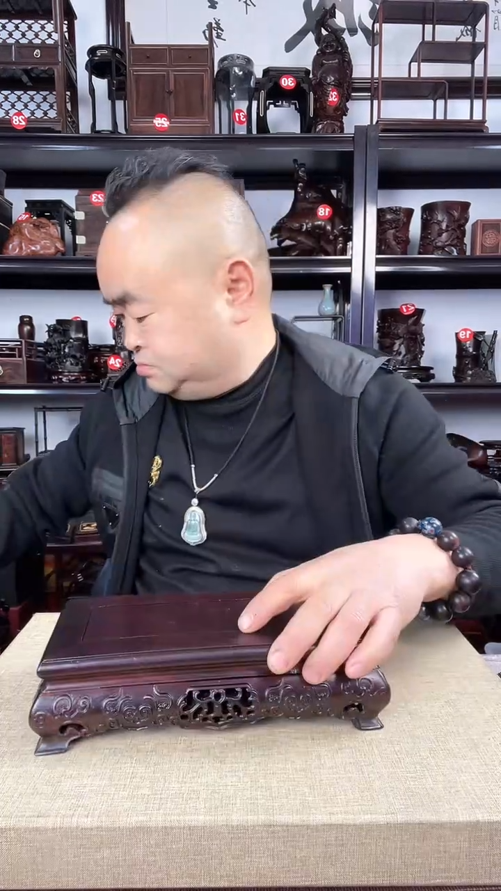 【闪购商品】木318瑕疵老李红木工艺品