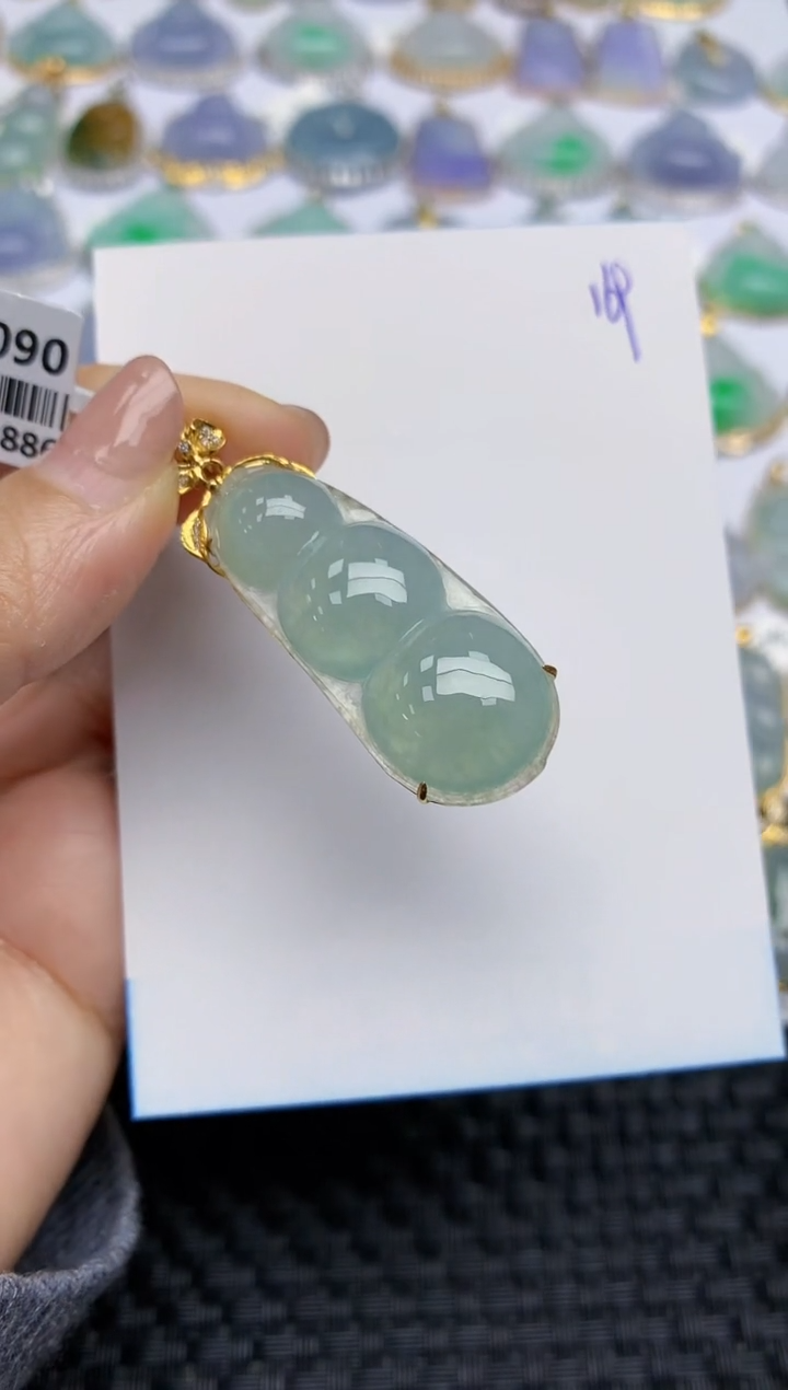 【闪购商品】翡翠颈饰18K金镶嵌天然A货翡翠 169