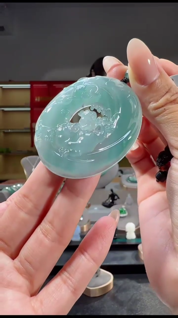 吊坠(不含链)未镶嵌翡翠三足蟾（多样性发其一）