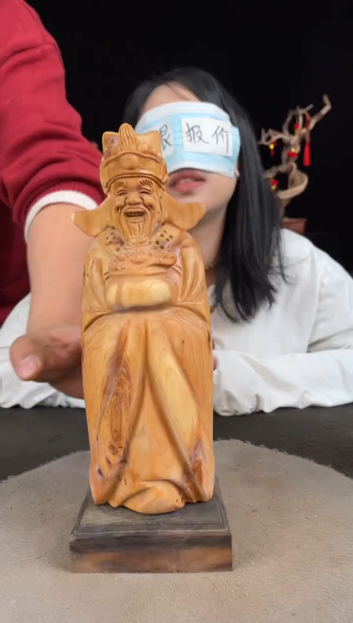 【闪购商品】柏木（崖柏）其他手工摆件,先抢先得!