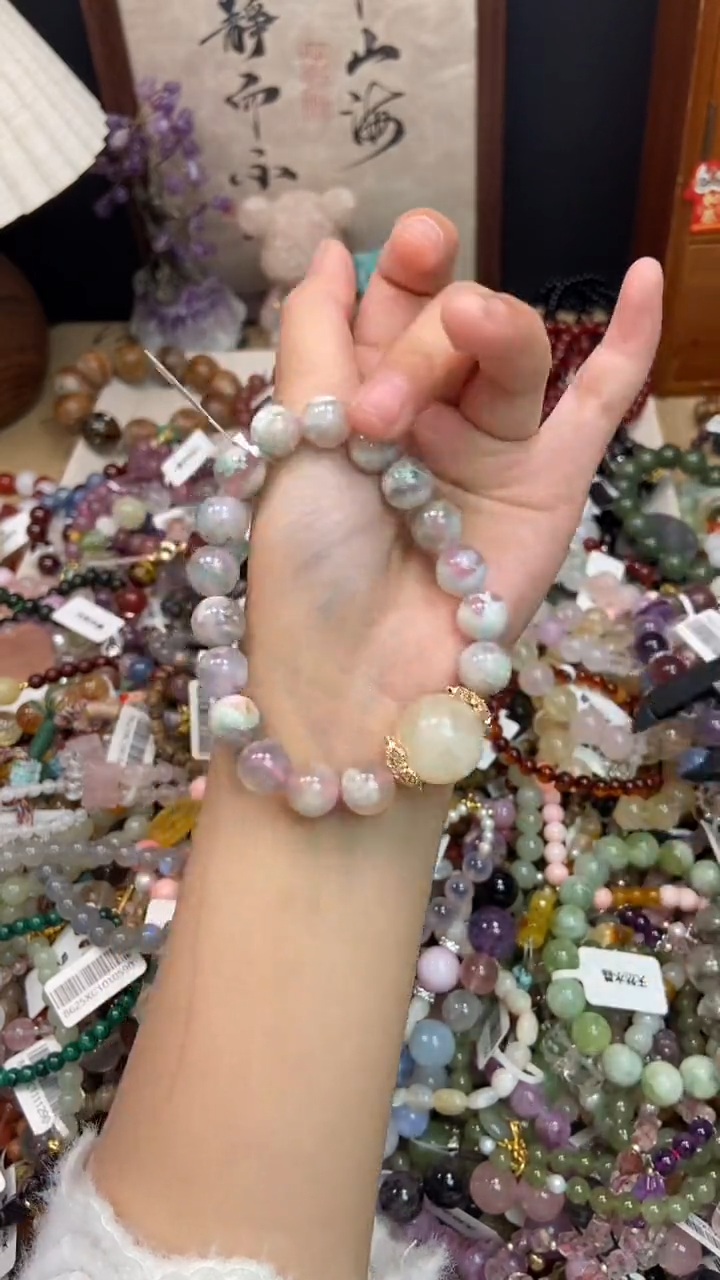 未镶嵌玛瑙手饰351