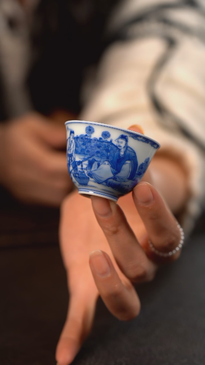 【闪购商品】杯仪贤堂矾红加金陶渊明爱菊一口杯