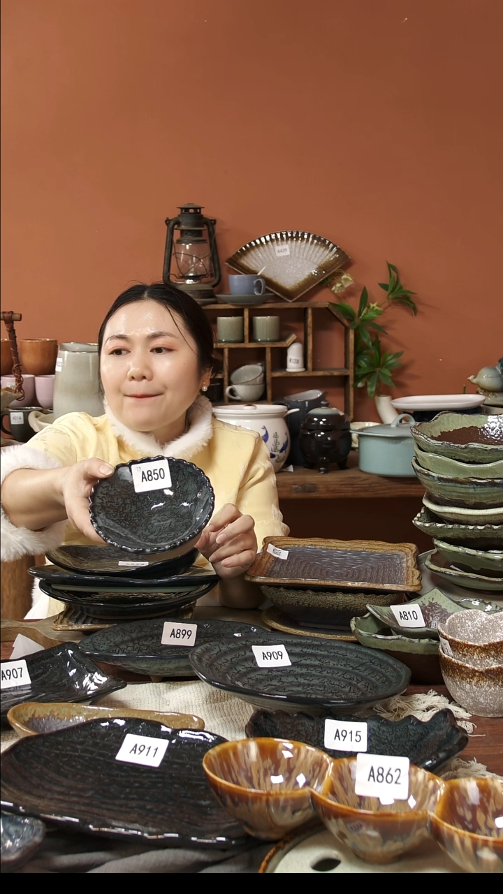 陶瓷A850 一只陶瓷棕泥高低碗微瑕13*6*3